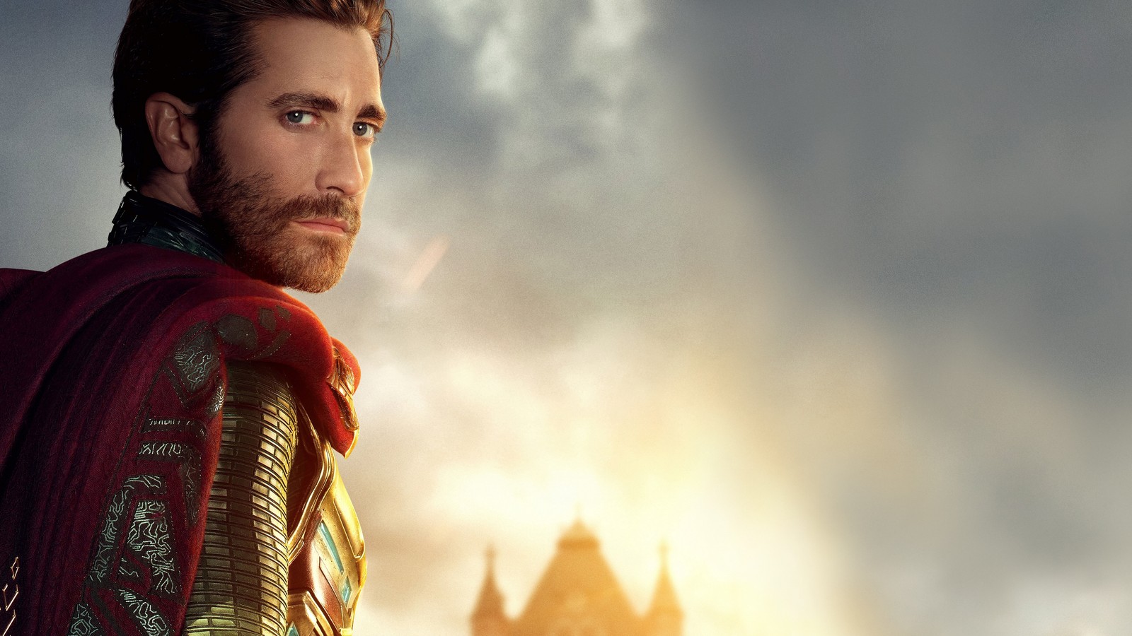 Un homme en armure se tient devant un château (mysterio, spider man loin des siens, spider man far from home, film, jake gyllenhaal)