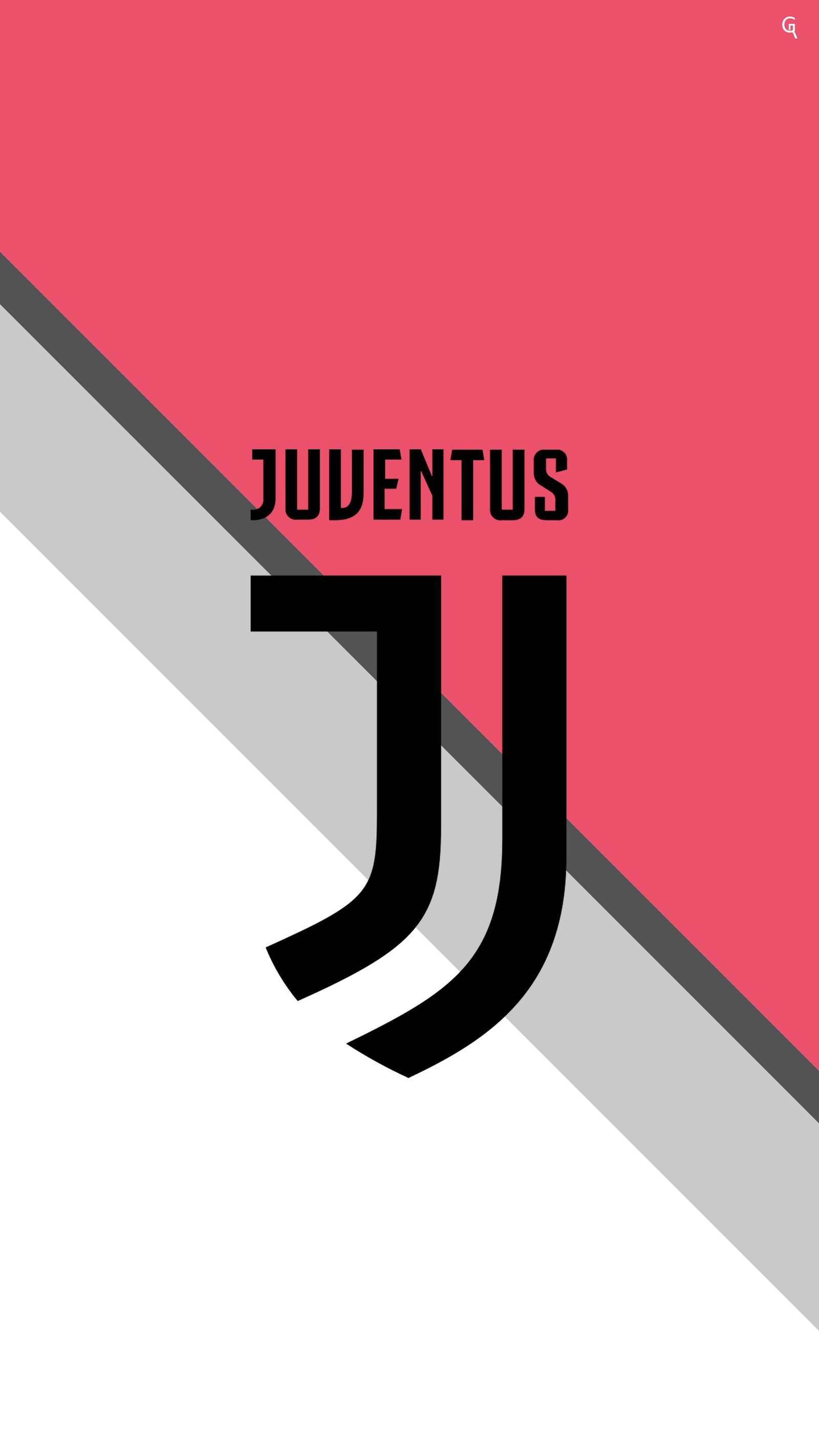 Un primer plano de una pelota de fútbol sobre un fondo rosa y blanco (emblema, fútbol, juventus, juventus fc, juventus de turín)