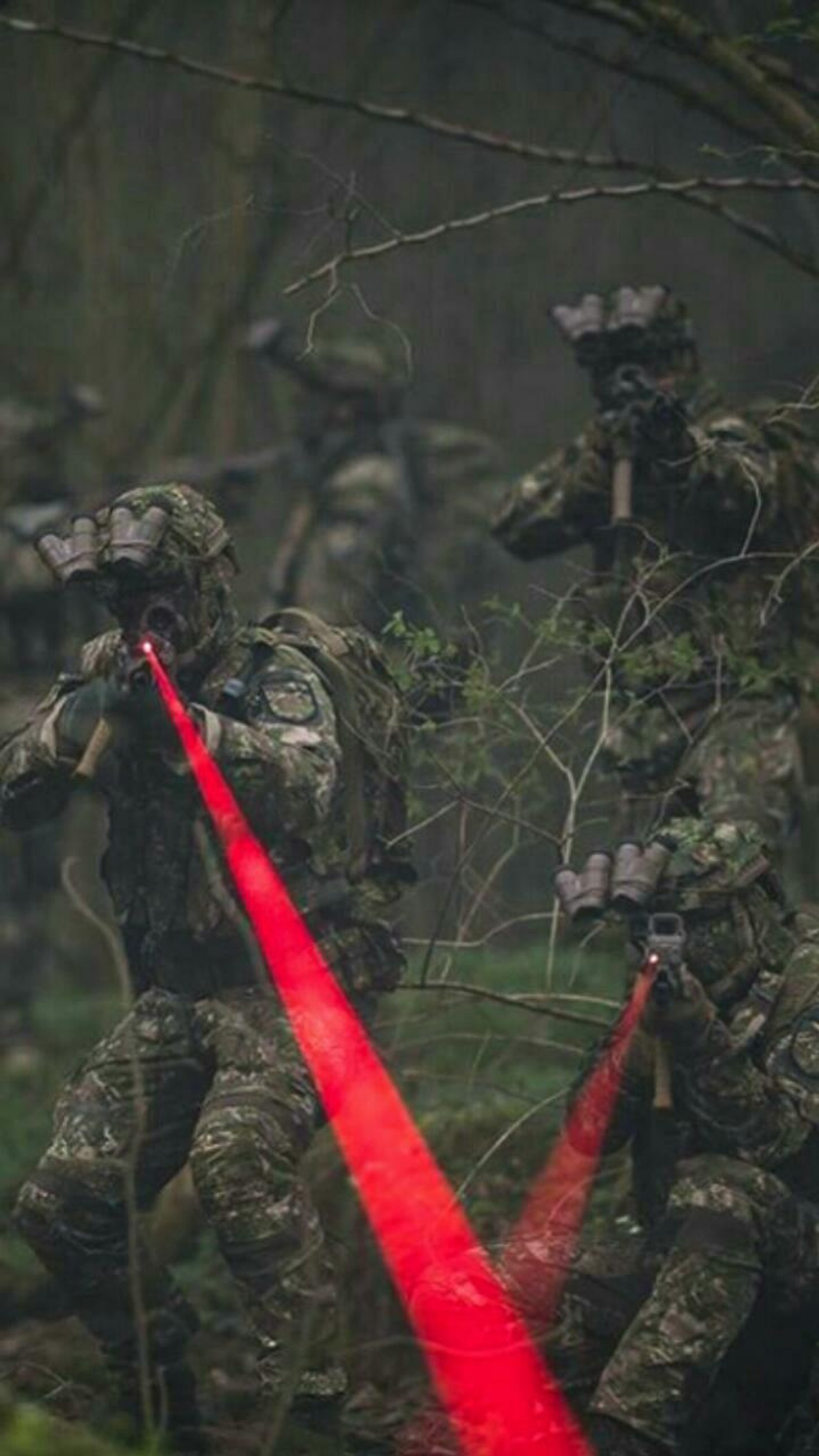 Baixar papel de parede exército, guardiões, arma, laser, vermelho