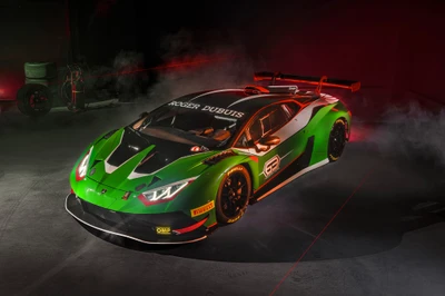 Lamborghini Huracán GT3 Evo2 : Prêt pour la course 2022 avec une livrée verte et noire frappante