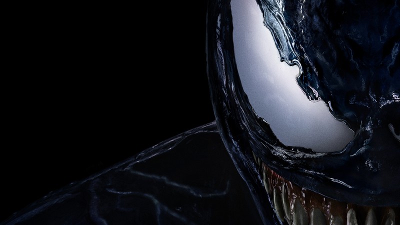 Персонаж venom в предстоящем venomverse (вода, тьма, фильм, крупный план, полночь)