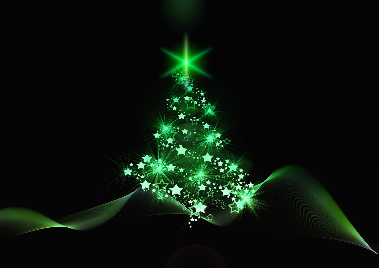 Uma árvore de natal verde com estrelas e uma estrela no topo (dia de natal, árvore de natal, feriado, verde, enfeite de natal)