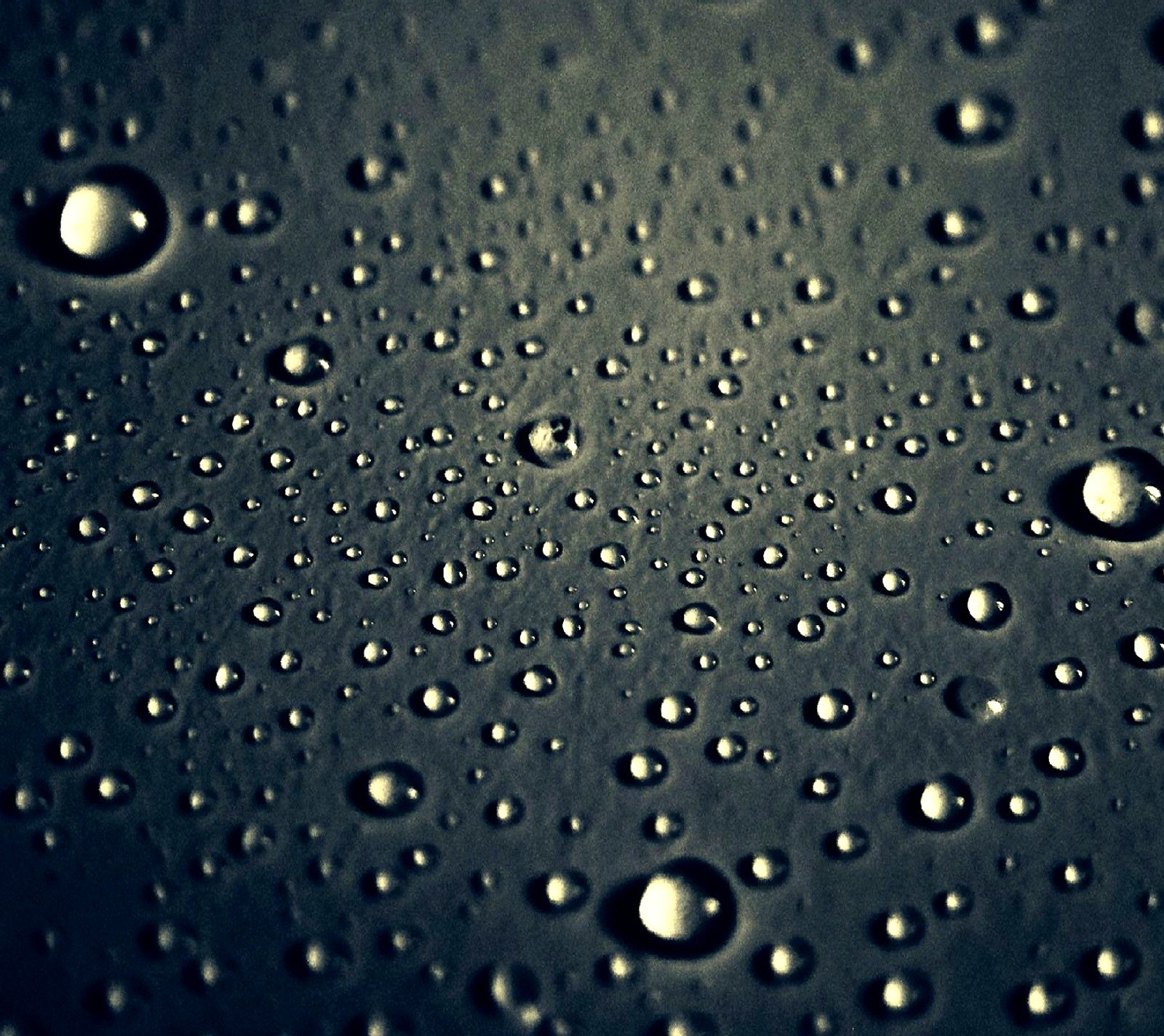 drops wallpaper