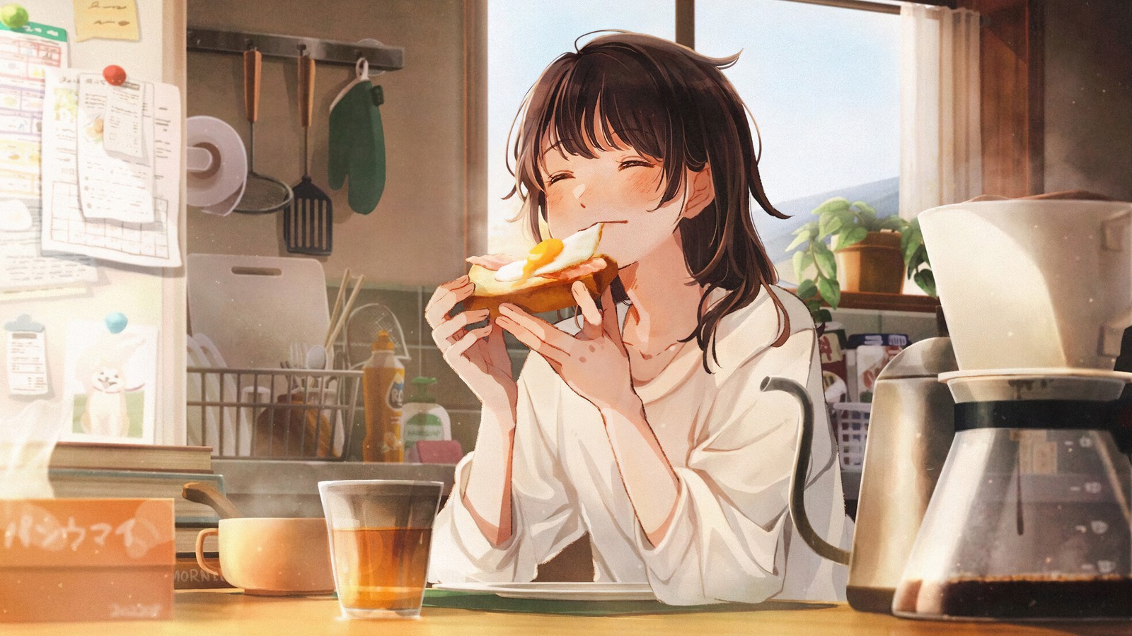 Fille anime mangeant un sandwich dans une cuisine avec une fenêtre (anime, filles danime, matin, petit déjeuner)