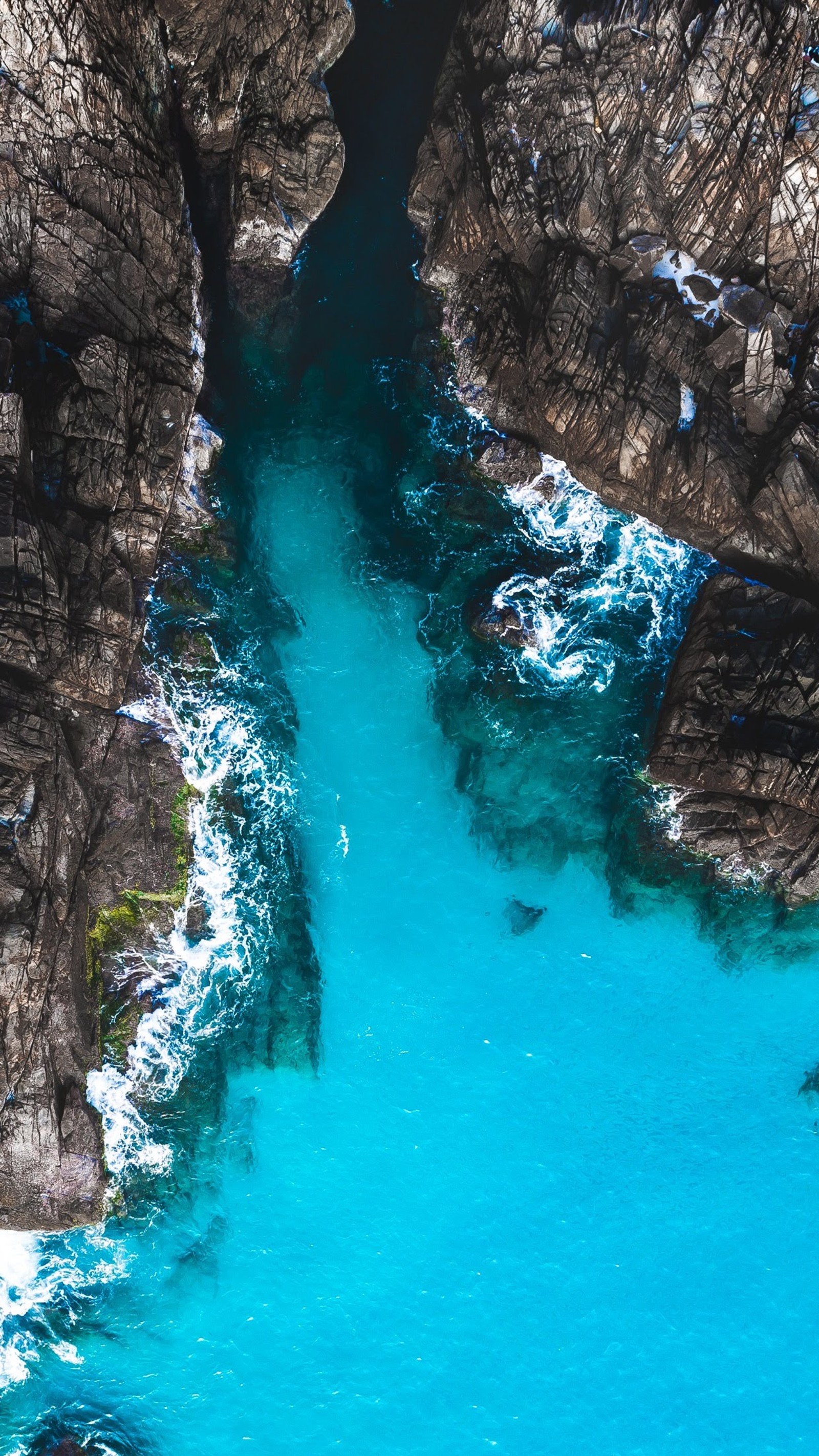 Lade strand, landschaft, berg, meer Hintergrund herunter