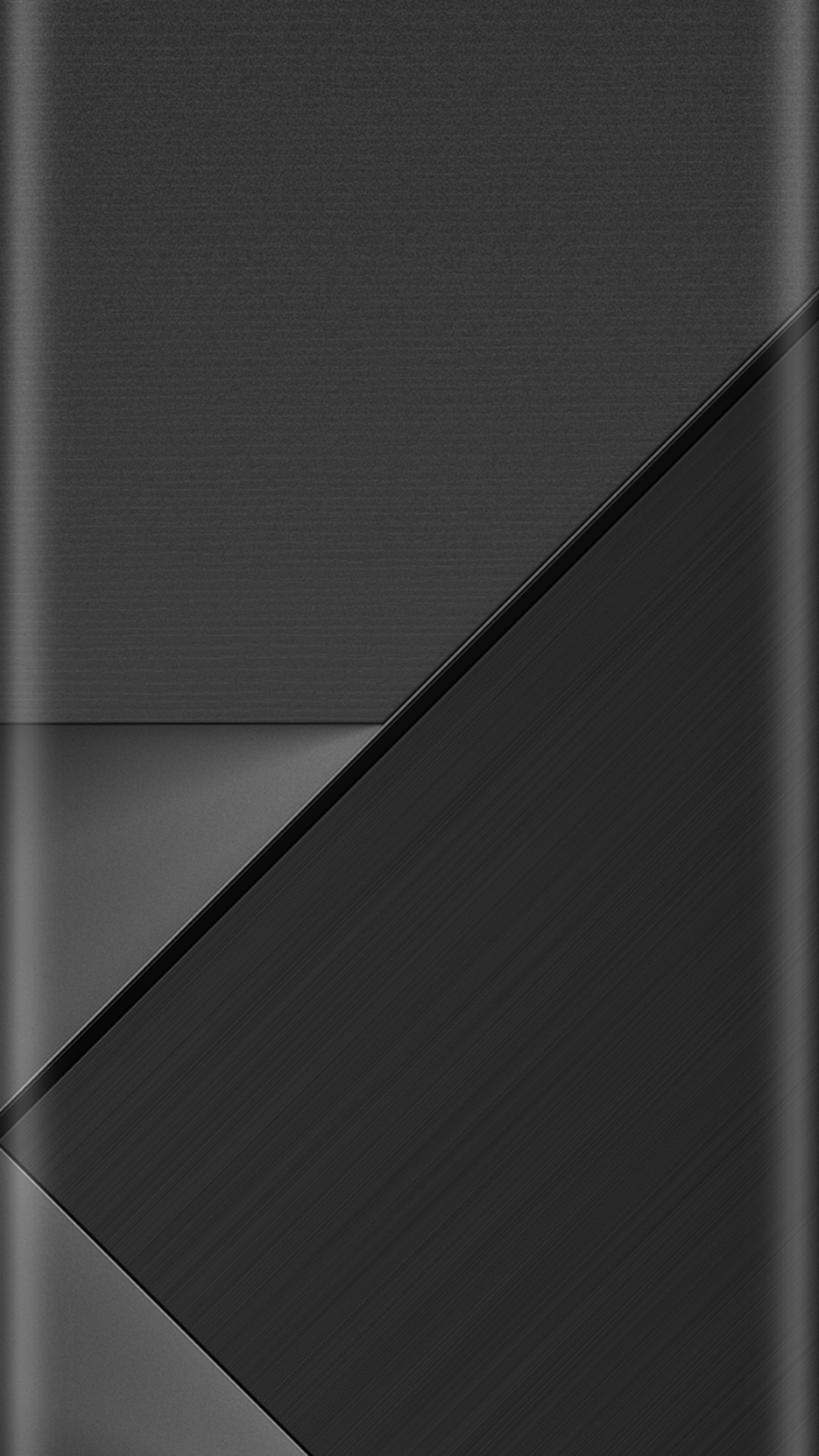 Um close de um celular preto e prateado com fundo preto (abstrato, design de beleza, estilo de borda, cinza, prata)