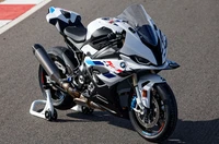 2023 BMW S 1000 RR: Высокопроизводительный гоночный мотоцикл в потрясающей 4K детализации