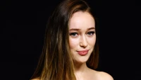 Retrato elegante de una actriz australiana Alycia Debnam-Carey en impresionantes detalles