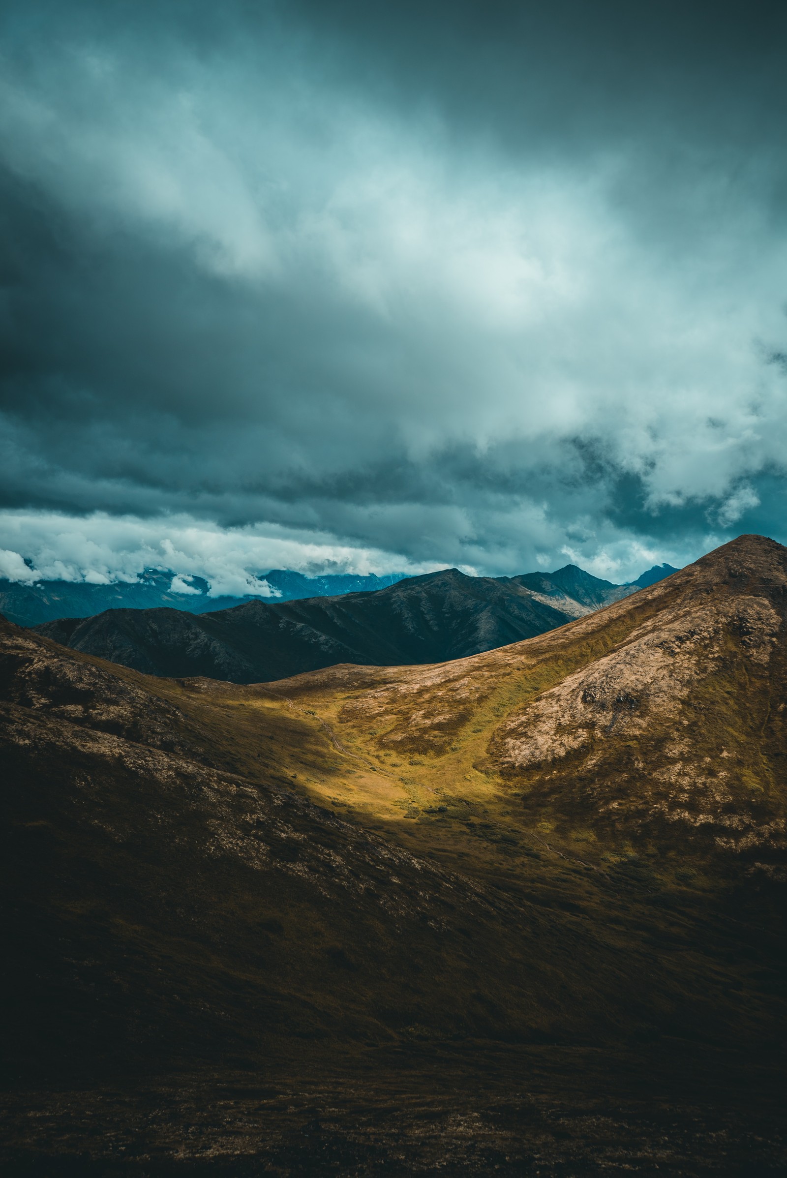 cloud, atmosphere, natural landscape, slope, mountain Download Wallpaper