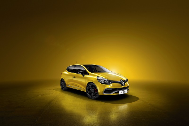 Новый renault corail показан в желтом свете (рено, машина, желтый, хэтчбек, парижское автосалон)