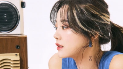 Kim Se Jeong: A Captivating Profile Portrait with Vintage Speaker