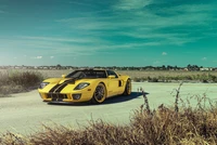 Желтый Ford GT40 суперкар: потрясающий гран-турер на выставке