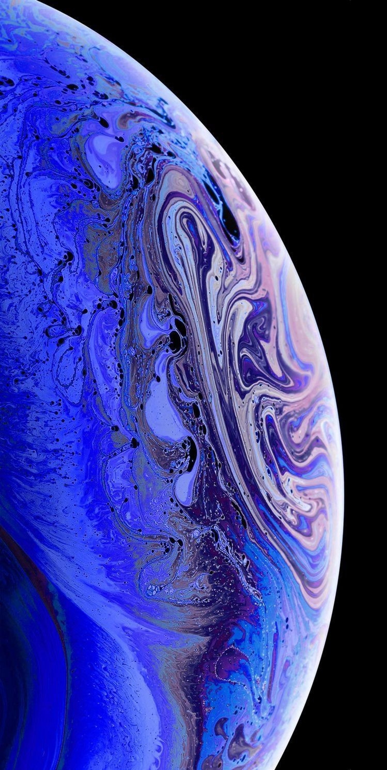 A close up of a blue and black marbled surface with a black background (iphone, xs, xsmax, iphone10, iphonex)