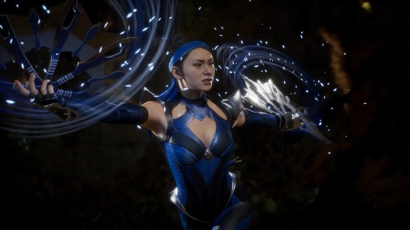 Крупный план человека в синем костюме, держащего свет (китана, kitana, mortal kombat 11, видеоигра)