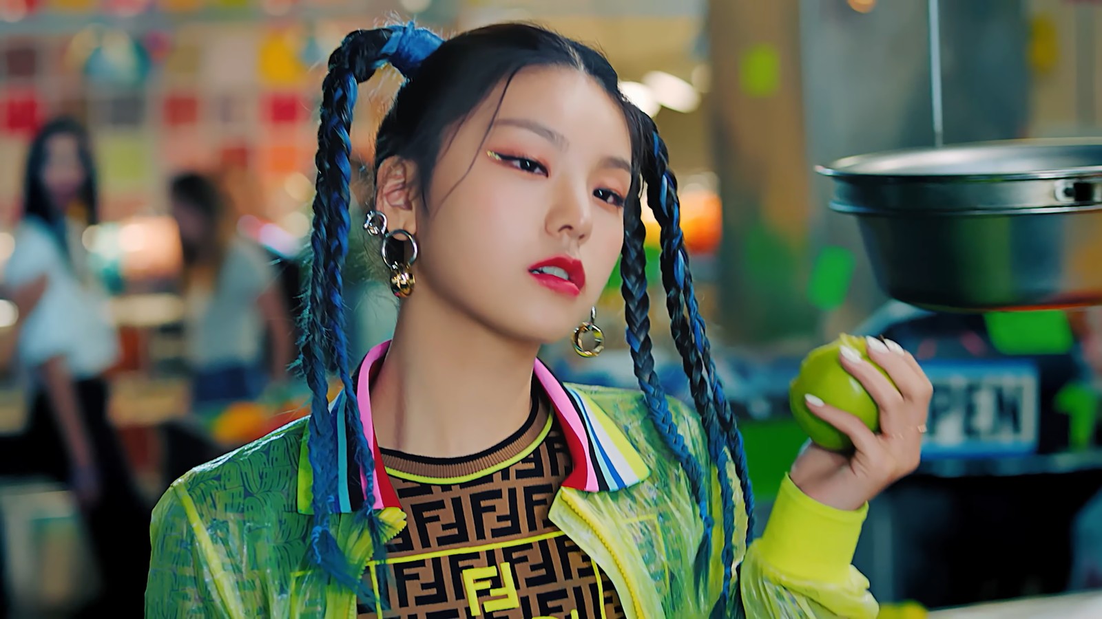 itzy, kpop, yeji, hwang ye ji, pigtail wallpaper