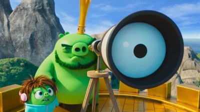 Leonard und Courtney beobachten vom Turm in "Die Angry Birds - Der Film 2