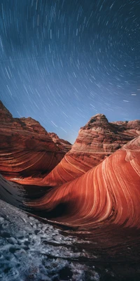 Noite estrelada sobre a onda: uma deslumbrante paisagem do cânion Badlands