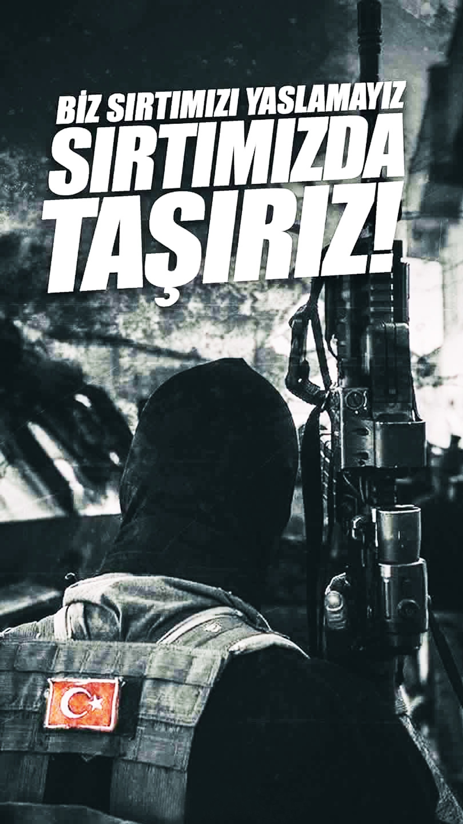 A close up of a person holding a gun in a black and white photo (asker, bayrak, bordo bereli, military, savasci)