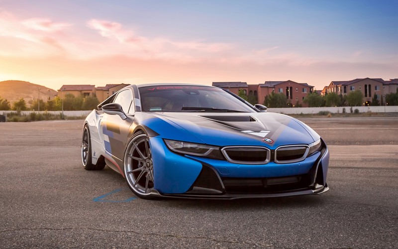 Концепт-кар bmw i8 на парковке на закате (спортивный автомобиль, машина, bmw i8, bmw, автомобиль высокой производительности)