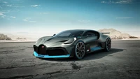 Bugatti Divo: Удивительный гиперкар в пустынном пейзаже