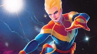 Captain Marvel: Kosmische Heldin, die durch den Weltraum schwebt