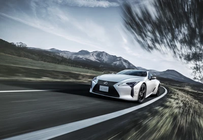 2023 Lexus LC 500 Edge: Un coche deportivo de lujo en movimiento