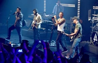 Linkin Park Live-Auftritt: Ein Dynamisches Rockkonzert-Erlebnis