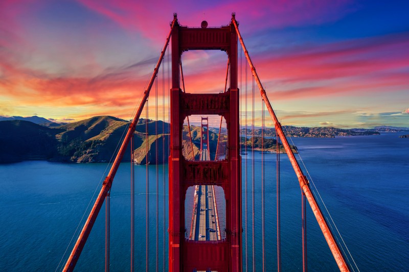 Вид на мост золотые ворота на закате с вершины башни (мост золотые ворота, golden gate bridge, эстетика, калифорния, california)