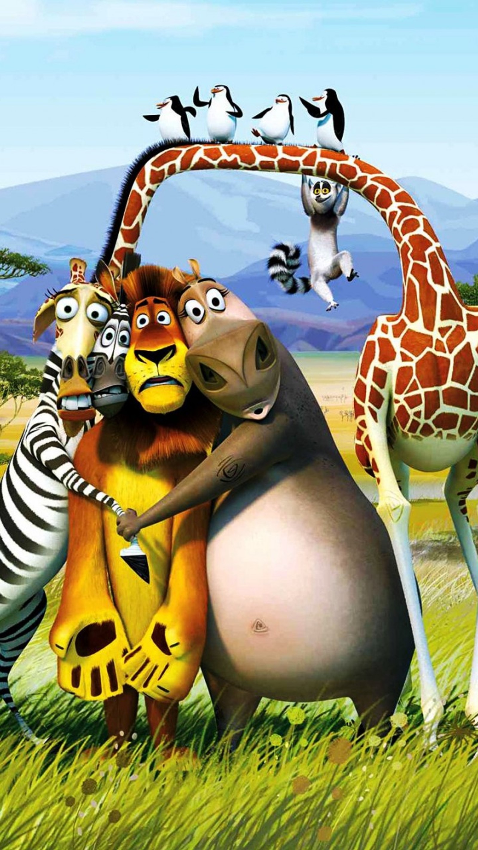 Des animaux de dessin animé se tiennent dans un champ avec une girafe et un zèbre (animaux, madagascar)