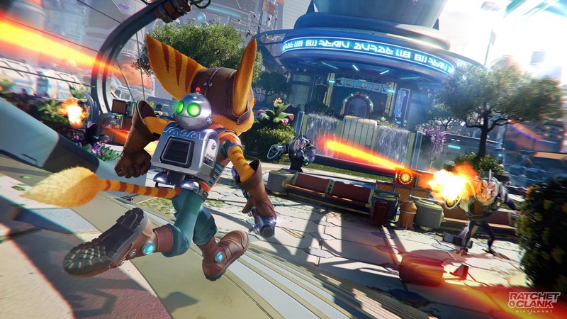 Скриншот персонажа видеоигры с оружием (ratchet clank rift apart, ratchet and clank rift apart, ps5, playstation 5, видеоигра)