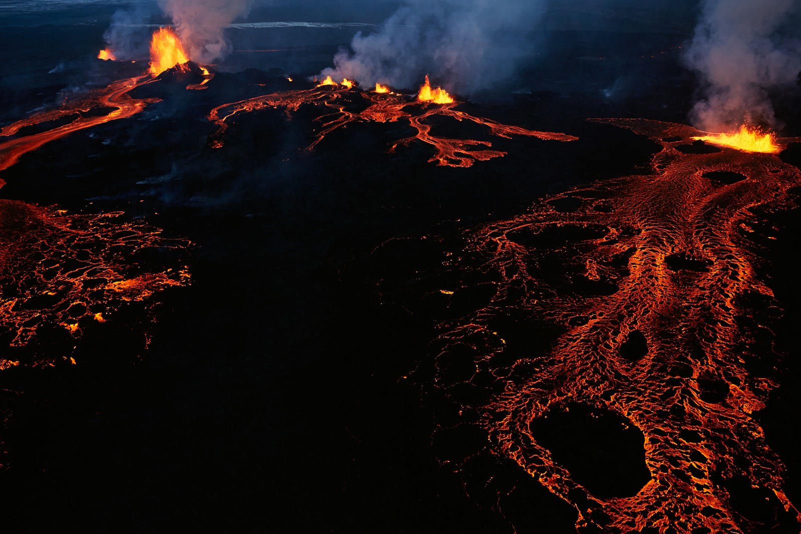 Скачать обои холуравн, holuhraun, лава, вулкан, лавовое поле