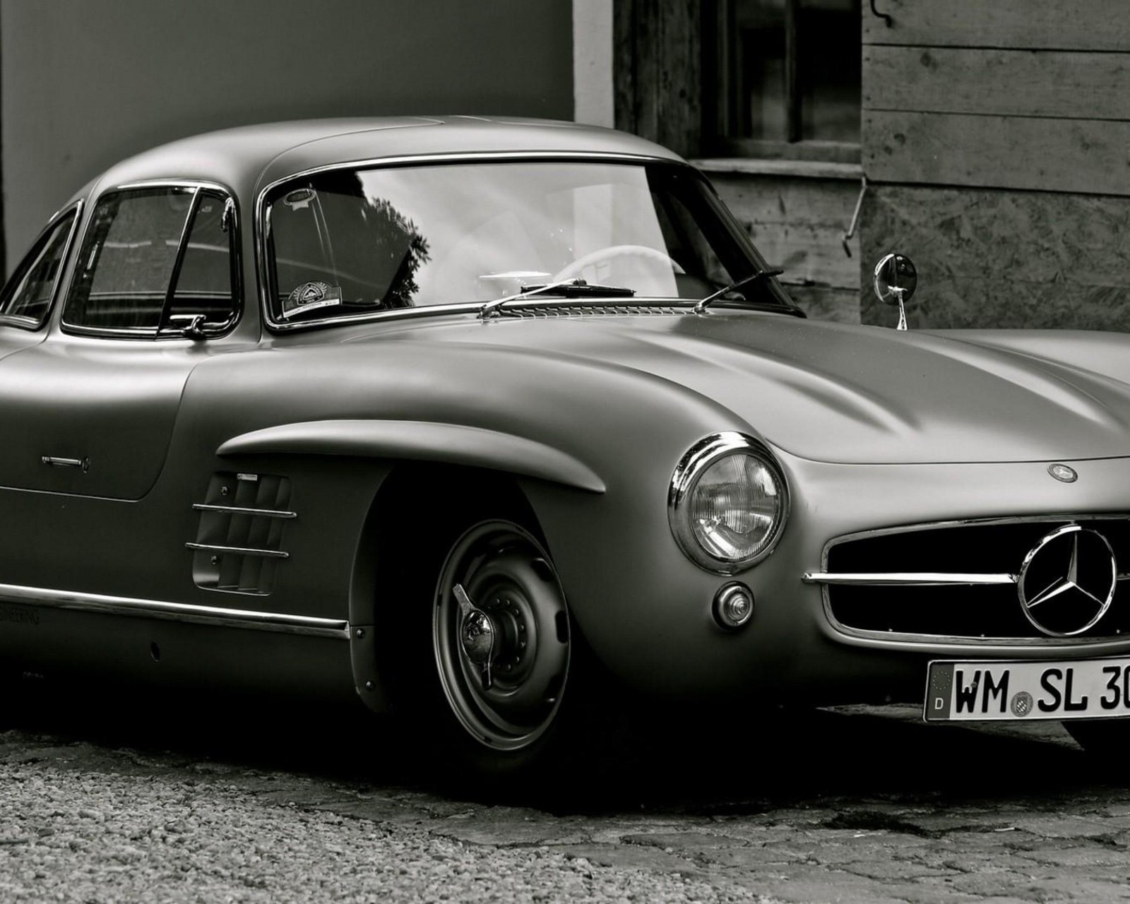 Mercedes 300sl garé sur une rue pavée (voiture, voiture de sport, voiture classique, mercedes benz w186, coup)