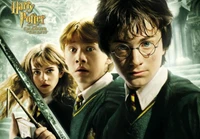 Harry Potter und die Kammer des Schreckens: Ikonisches Trio in geheimnisvollem Setting