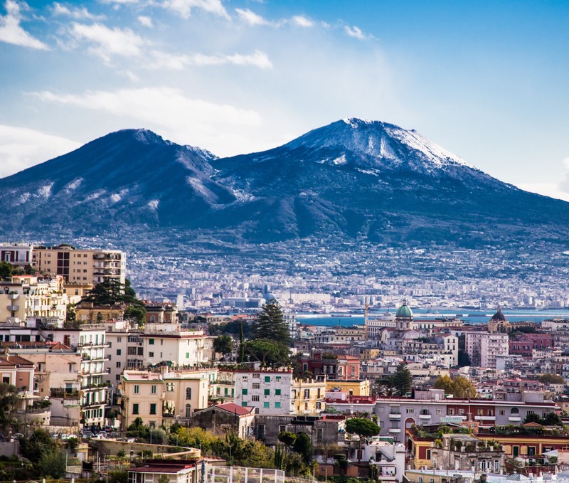 Неудачный вид города с горой на заднем плане (1926, италия, неаполь, naples, sud)