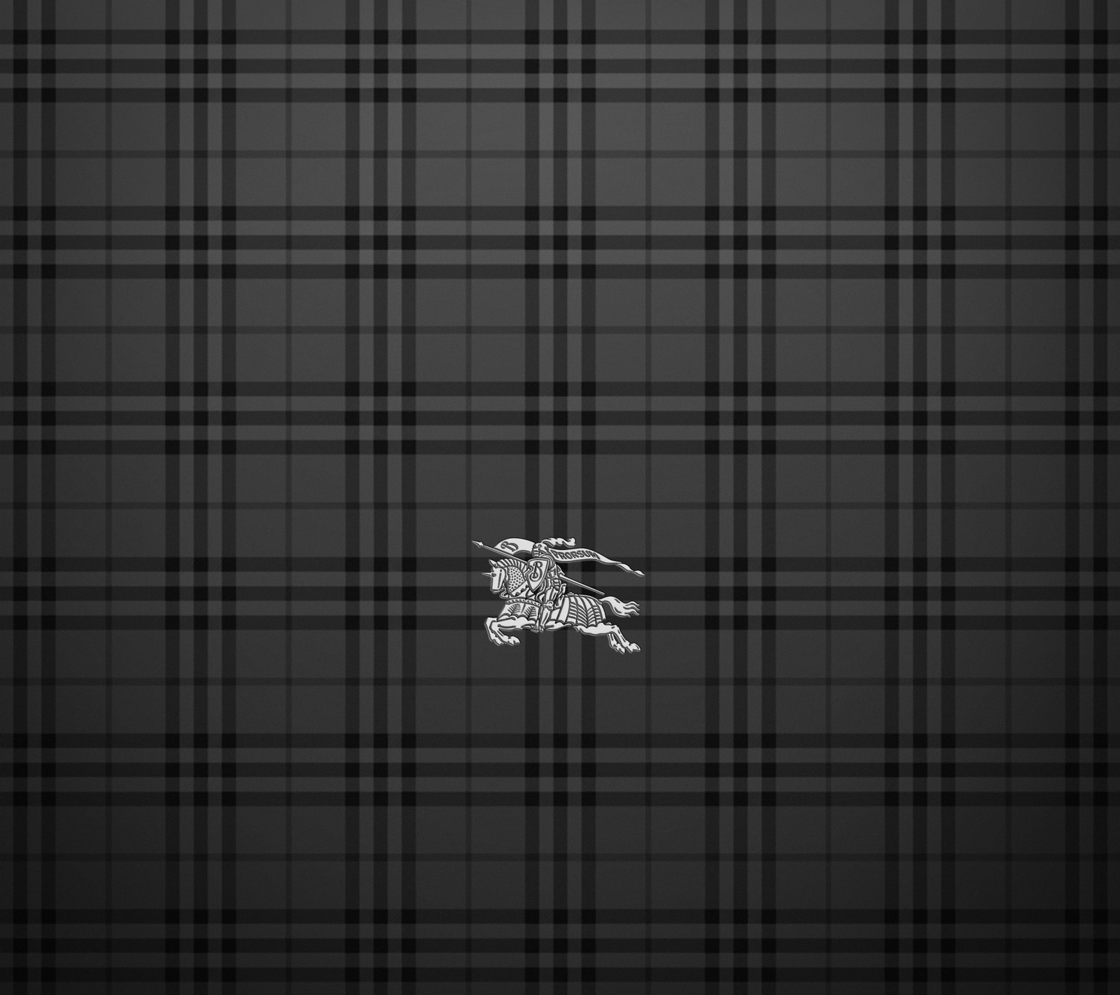 Una foto en blanco y negro de un caballo sobre un fondo de cuadros (burberry, ropa, moda, logotipo)