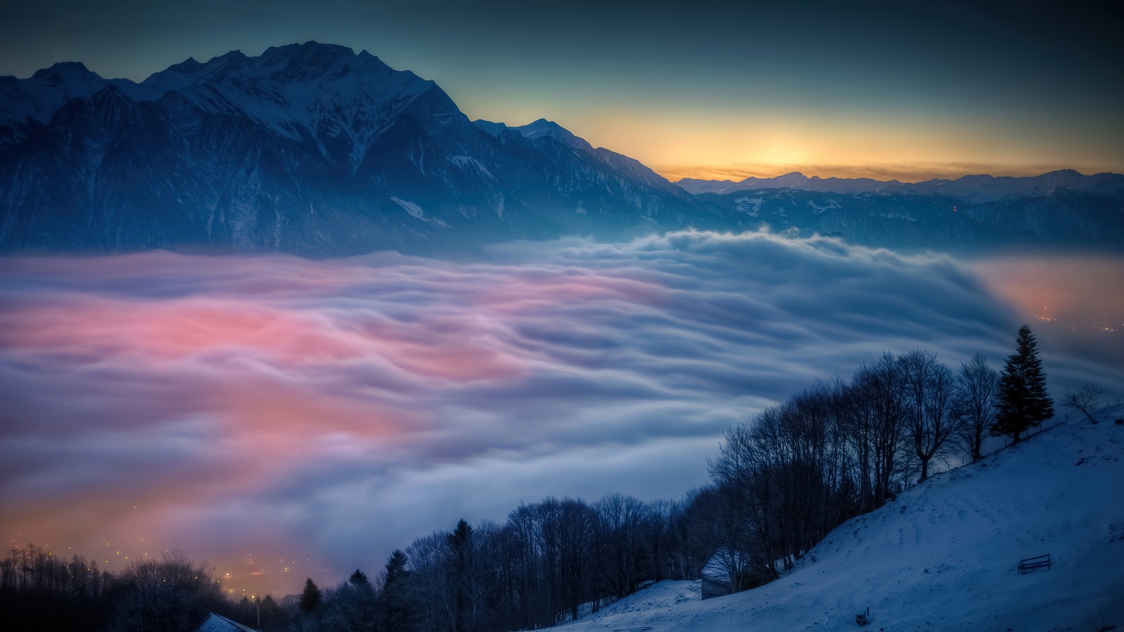 Lade berg, nebel, natur, landschaft Hintergrund herunter