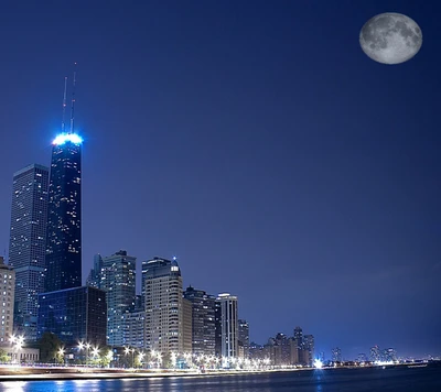 Nachtansicht der Skyline von Chicago mit Vollmond