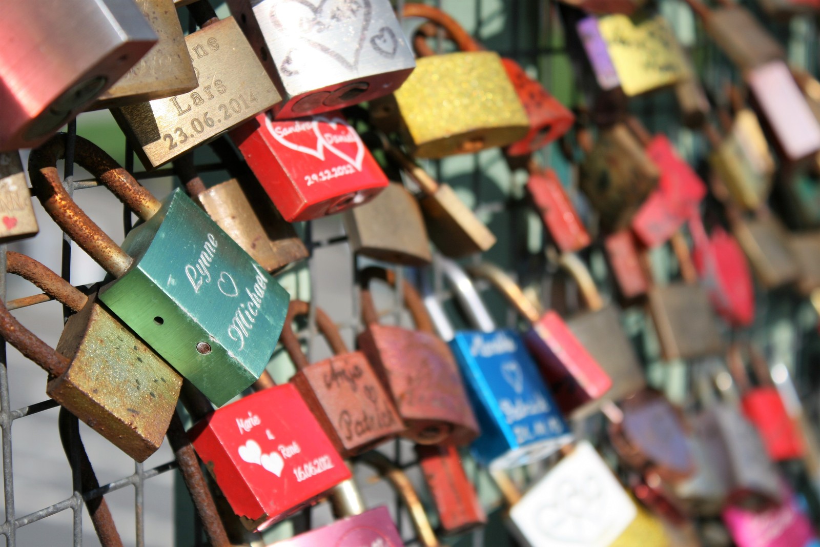 padlock, castle, love Download Wallpaper