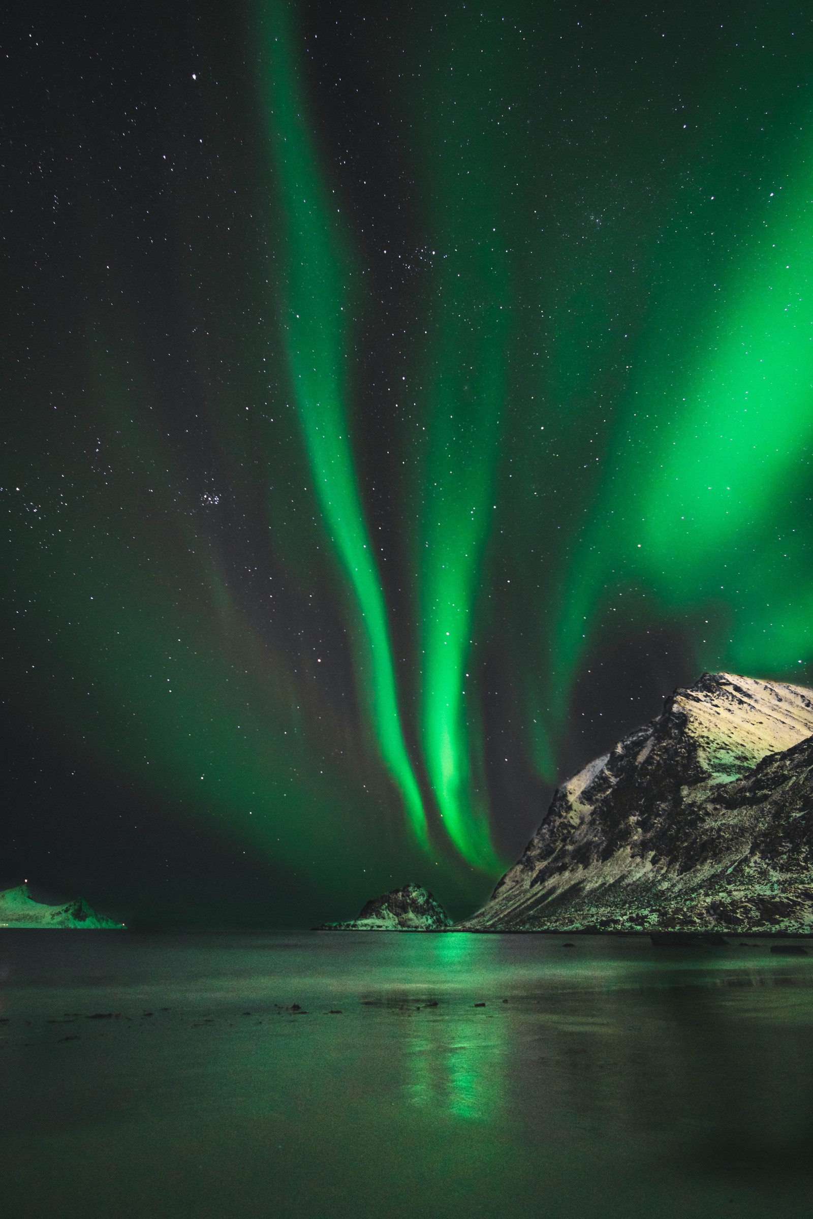 Lade aurora, natur, grün, licht, atmosphäre Hintergrund herunter