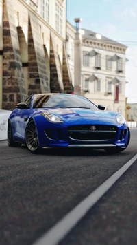 Jaguar F-Type : Une magnifique voiture de sport bleue dans un cadre urbain