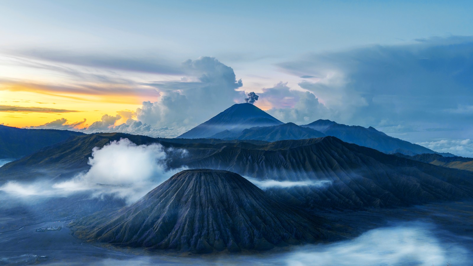 Скачать обои гора бромо, mount bromo, гора, стратовулкан, щитовидный вулкан