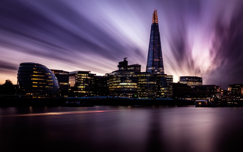 Арабский вид на городской горизонт с длинной выдержкой шарда (шард, the shard, лондон, london, англия)