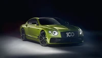 Impresionante Bentley Continental GT: Un coche deportivo de lujo de tamaño mediano