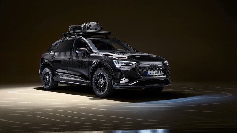 Новый внедорожник audi с багажником на крыше (audi q8 e tron, 2024, 5k, 8k, машины)