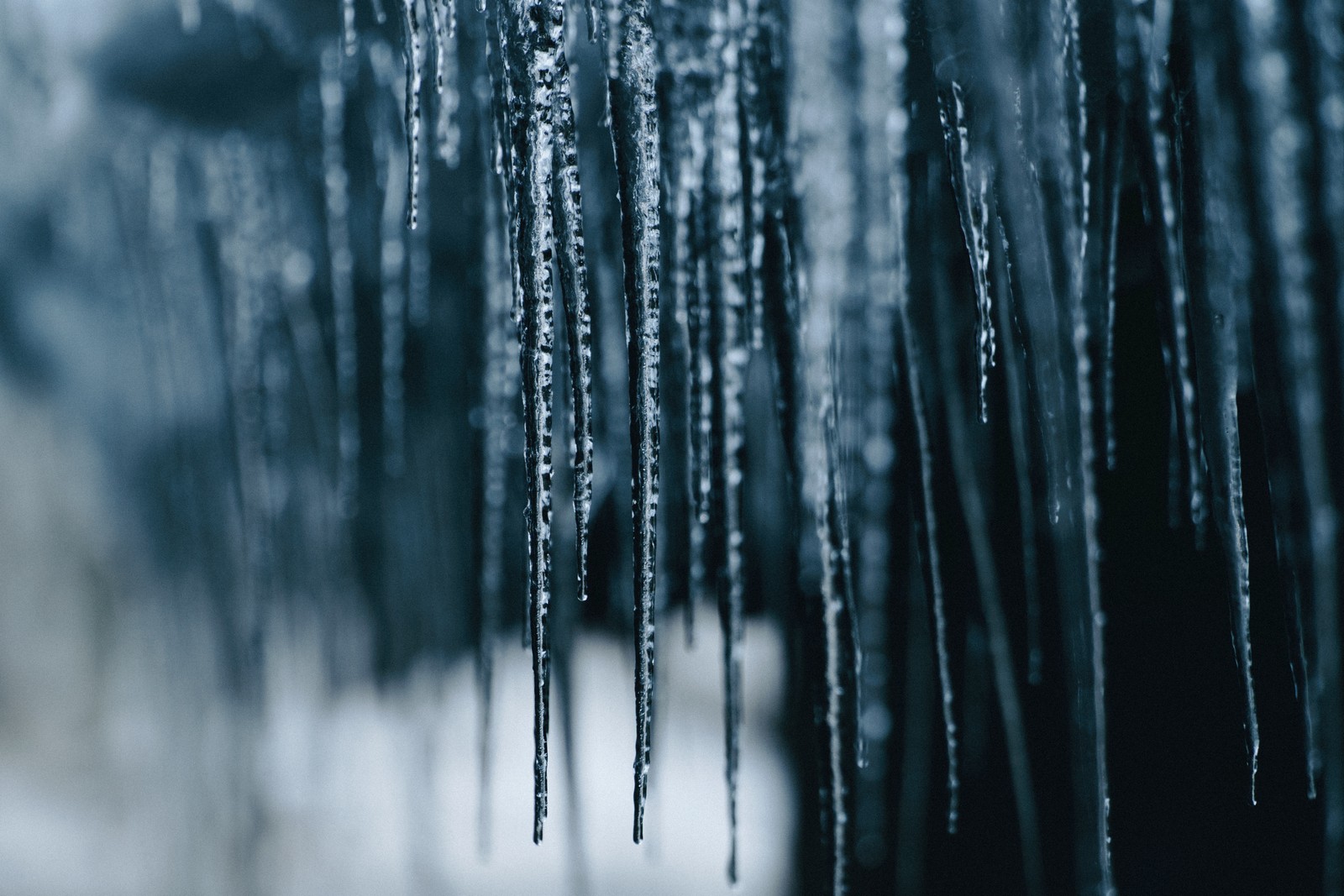 Descargar fondo de pantalla carámbano, agua, azul, hielo, congelación