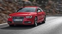 Audi A5: Dynamische Eleganz auf der offenen Straße