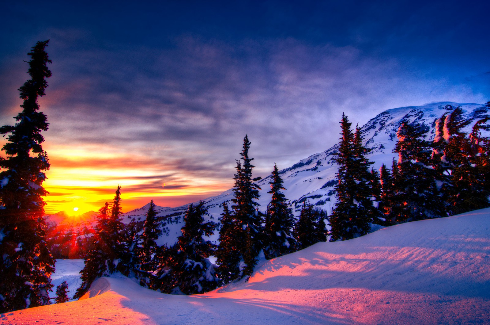 Lade sonnenuntergang, winter, berg, schnee, natur Hintergrund herunter