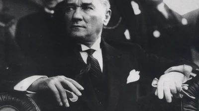 Porträt von Mustafa Kemal Atatürk, dem verehrten Führer und Kommandanten der Türkei, der Stärke und Vision ausstrahlt.