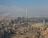 Deslumbrante vista aérea do horizonte de Dubai com o Burj Khalifa