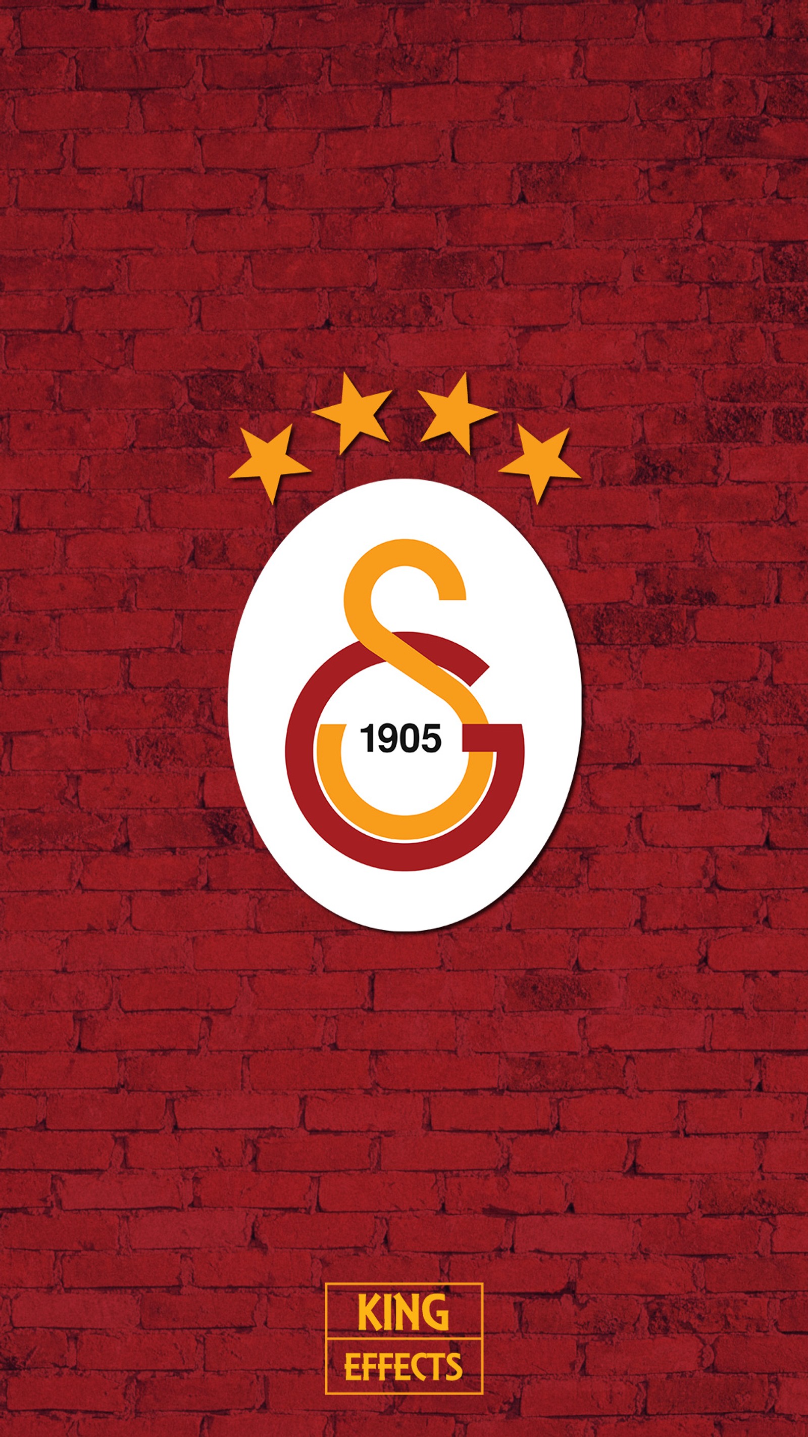 Un primer plano de una pared de ladrillos rojos con un logo blanco y dorado (arma, galatasaray)